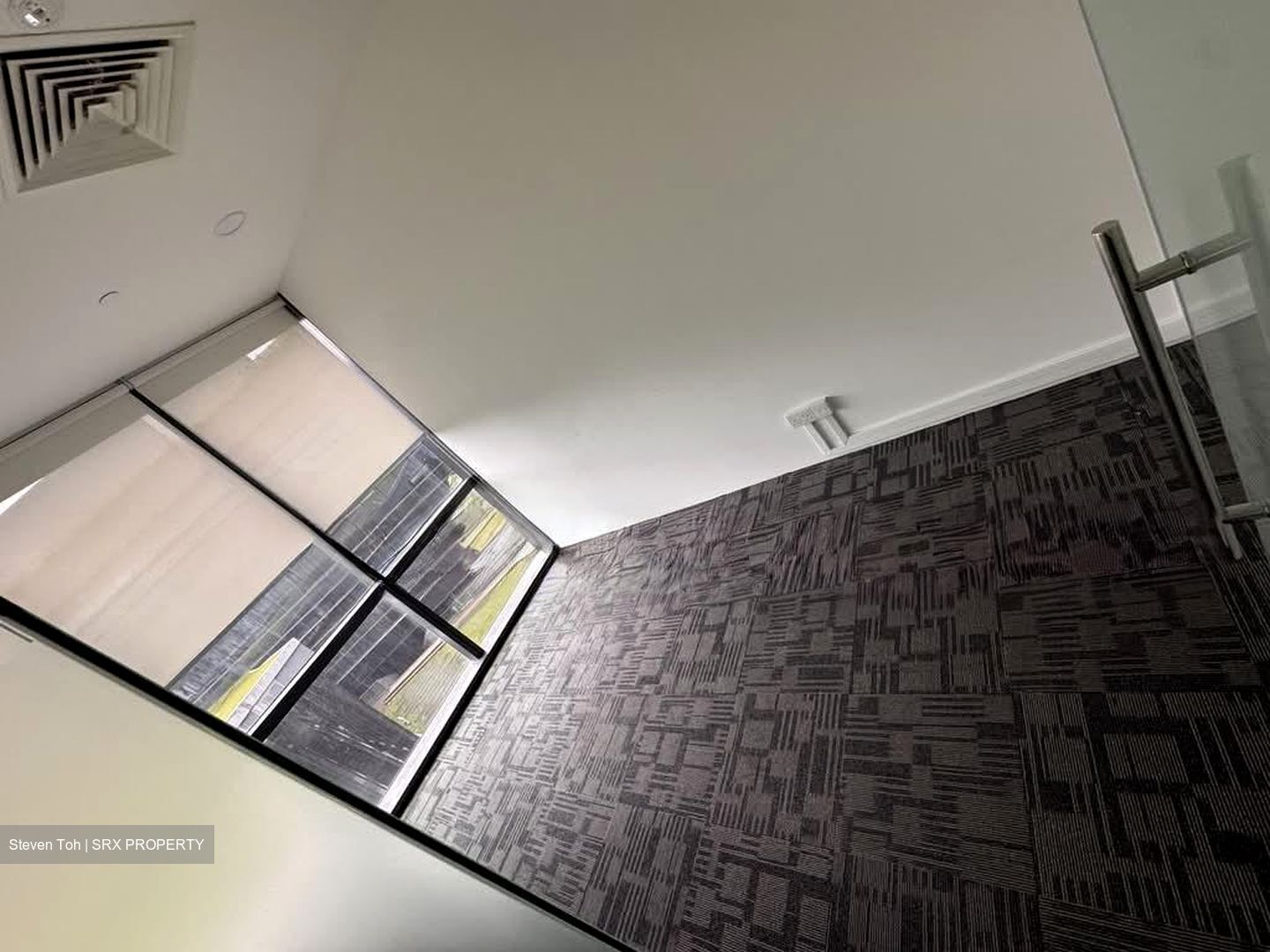 Woods Square (D25), Office #584858021